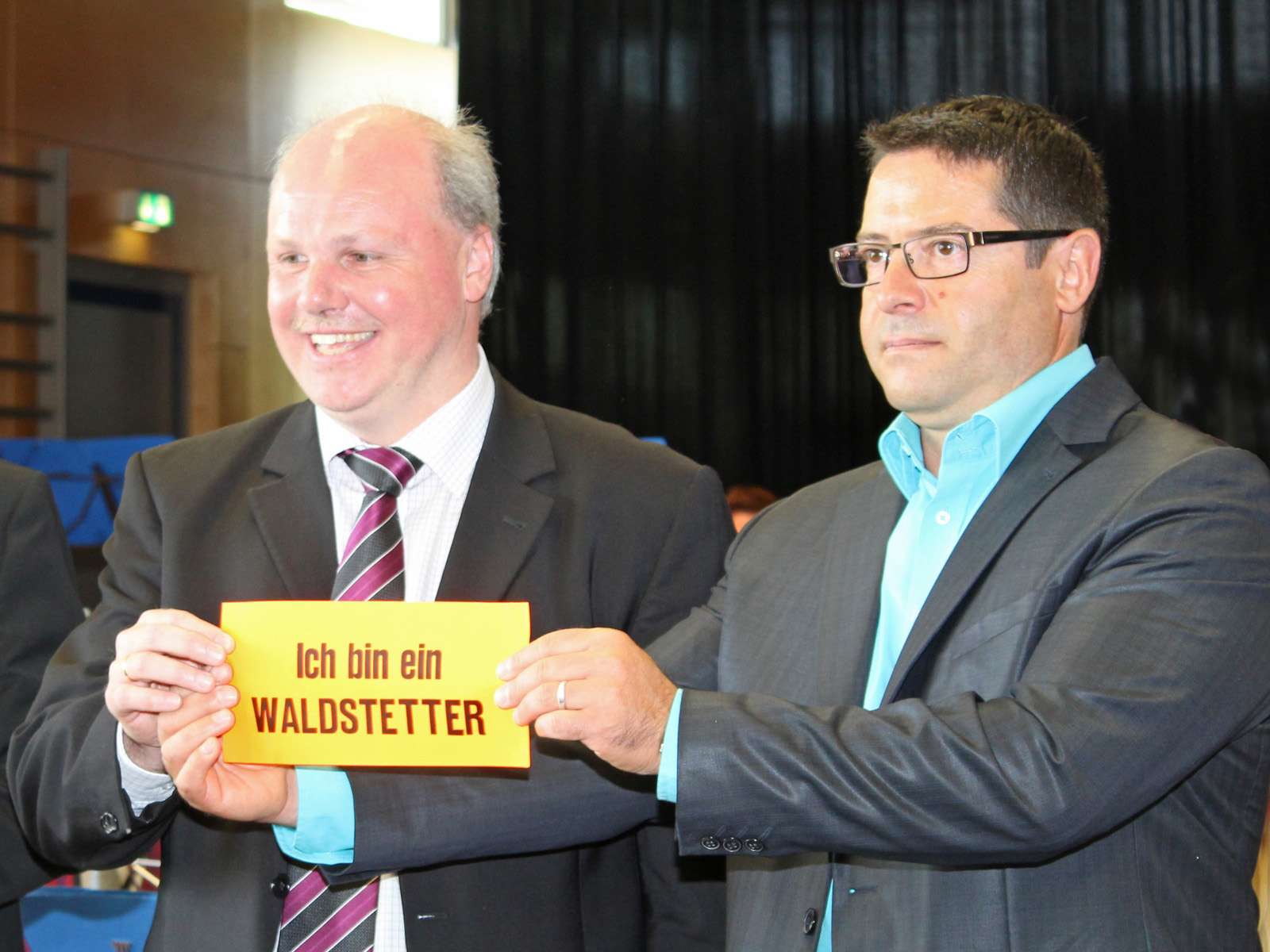  Malzéville's Bürgermeister Bertrand Kling überraschte beim Partnschaftsjubiläum 2015 mit dem Bekenntnis "Ich bin ein Waldstetter!" 