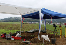 Archäologen der Universität Tübingen führten Sondagegrabungen in den Schlattfeldern durch