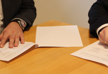 Unterzeichnung der Kooperationsvereinbarung Quartiersarbeit zwischen der Gemeinde Waldstetten und der Stiftung Haus Lindenhof am 3. Februar 2022