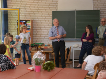 Neuer und größerer Raum für die Kernzeitbetreuung am 9. Mai an der Waldstetter Grundschule eingeweiht